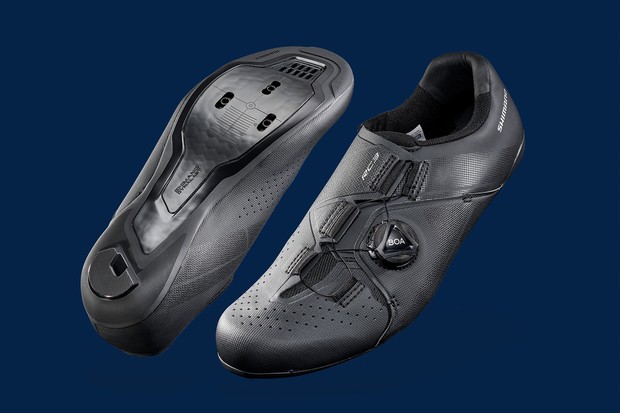 Test des chaussures de vélo de route Shimano RC3 – ​​Chaussures de vélo de route – Chaussures